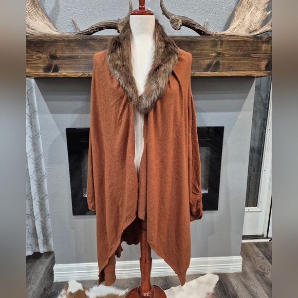 Pamela McCoy Sweaters - Pamela McCoy Terracotta Cardigan Size Large  with Faux Fur Trim, New With Tahg